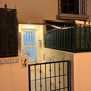 apartamento-playa-bajondillo.es-andalucia.com/